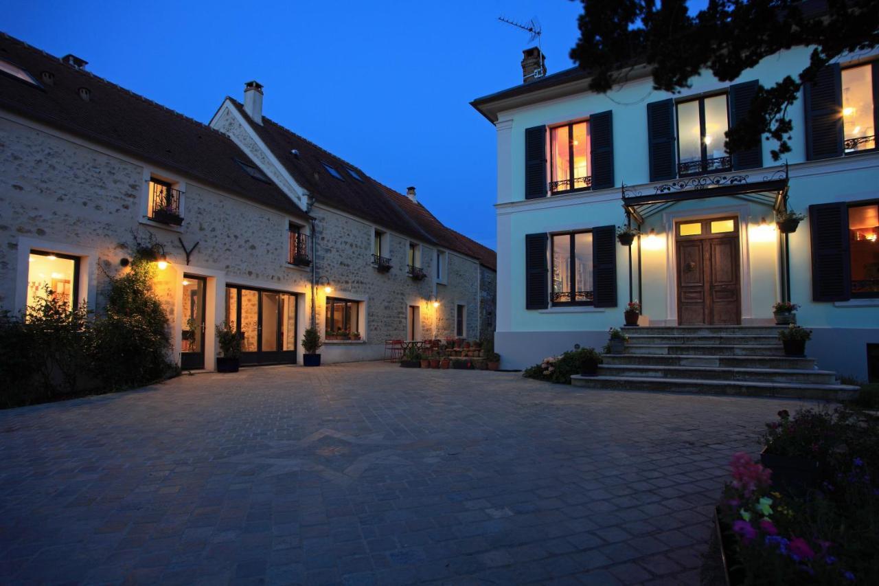 Maison D'Hotes Les Rainettes Breuillet  Exterior foto